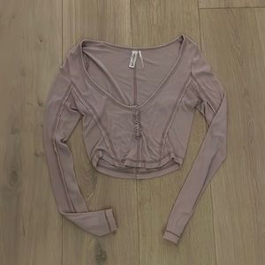 urban outfitters pink cropped low cut shirt